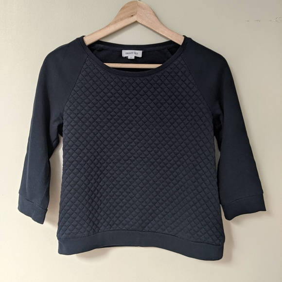 black quilted pullover sweater, size small - Picture 7 of 7